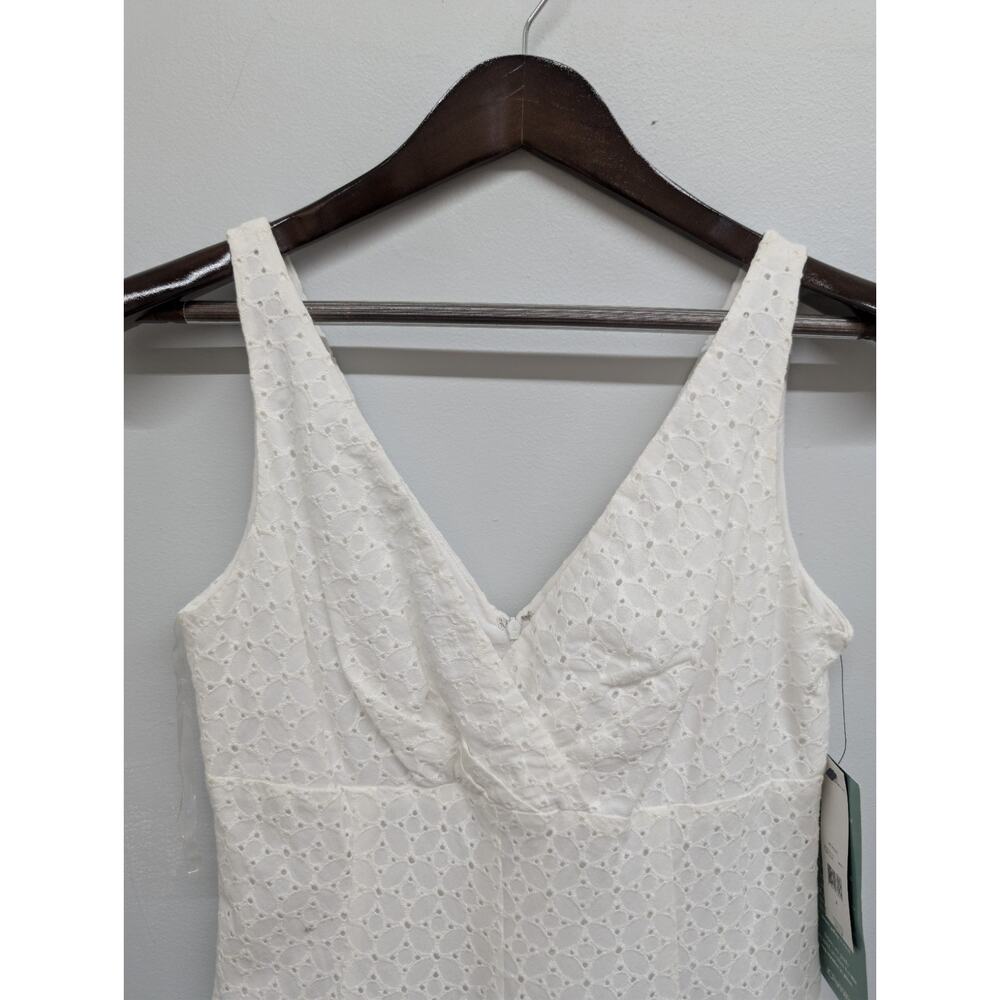 NEW American Living White Cotton Eyelet Lined Fit and Flare Dress Size 8 - Picture 2 of 11